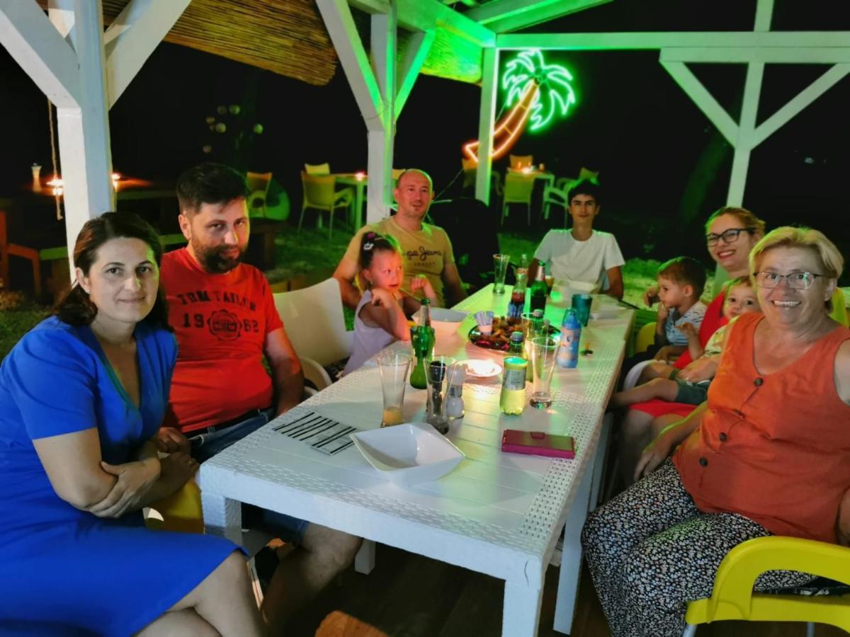 Apartmani Sollei Petrčane Exterior foto